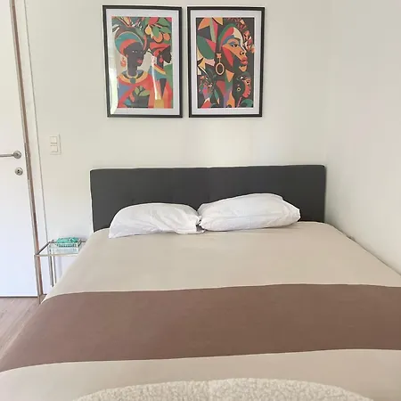 Bnb Home Brussels Tours And Taxis-3